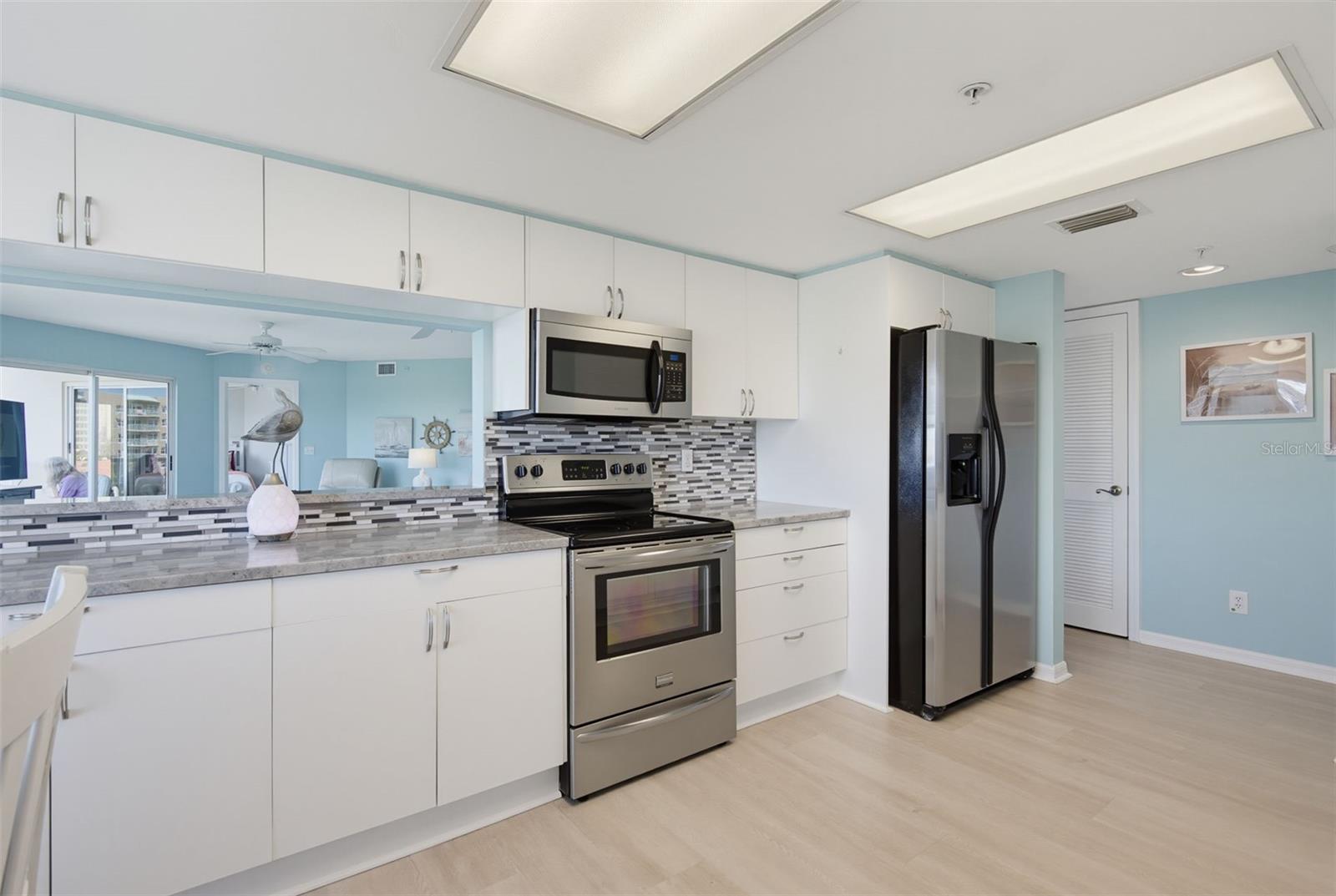 3 OCEANS WEST BLVD #5B4 — photo 9