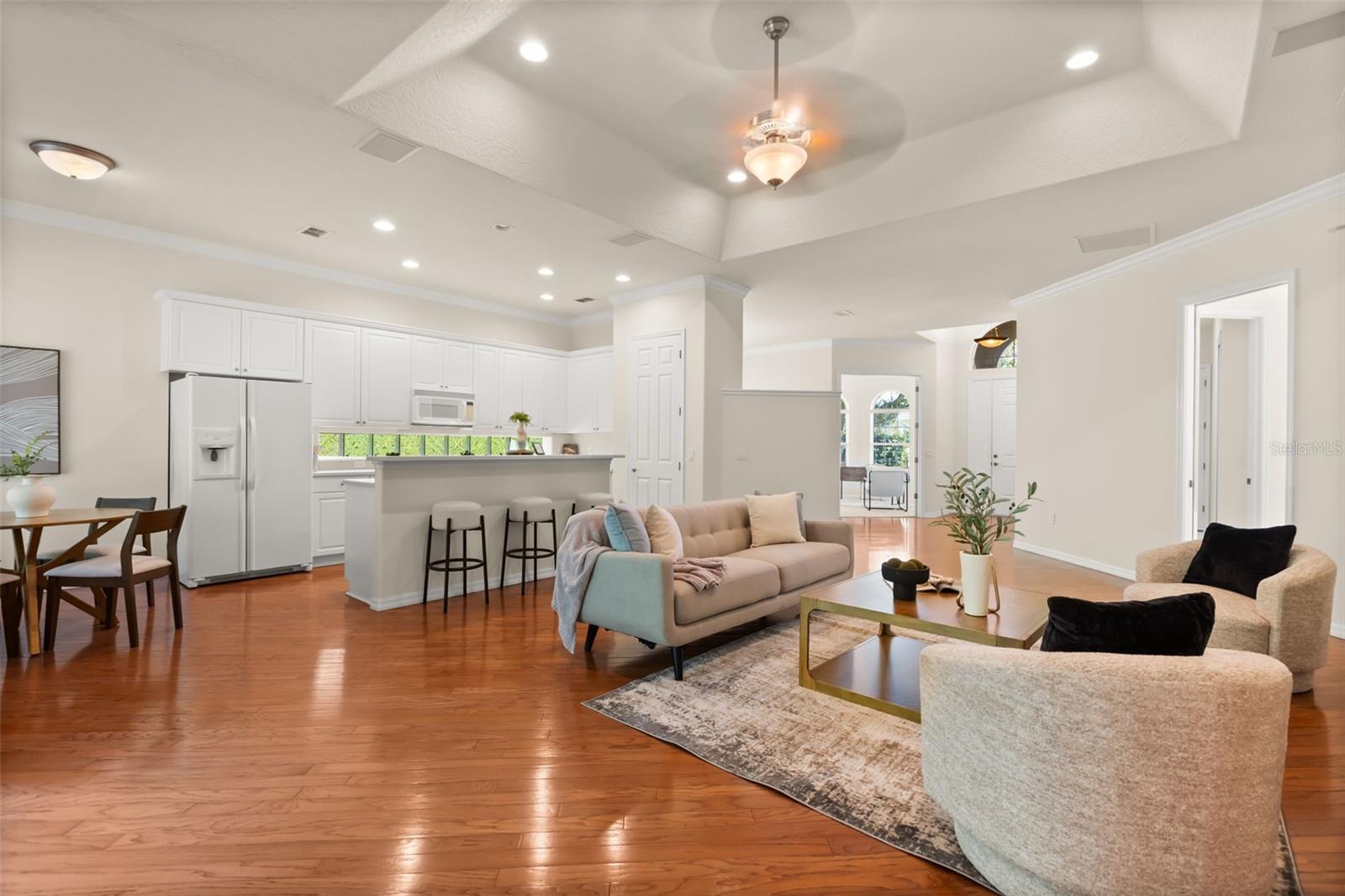 388 SOTHEBY WAY — photo 3