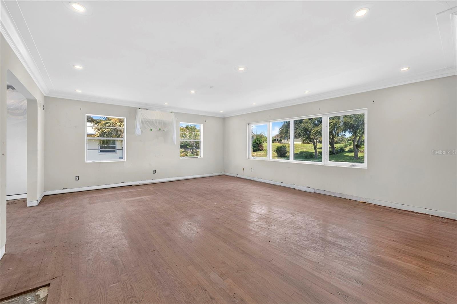 2314 S PENINSULA DR — photo 12