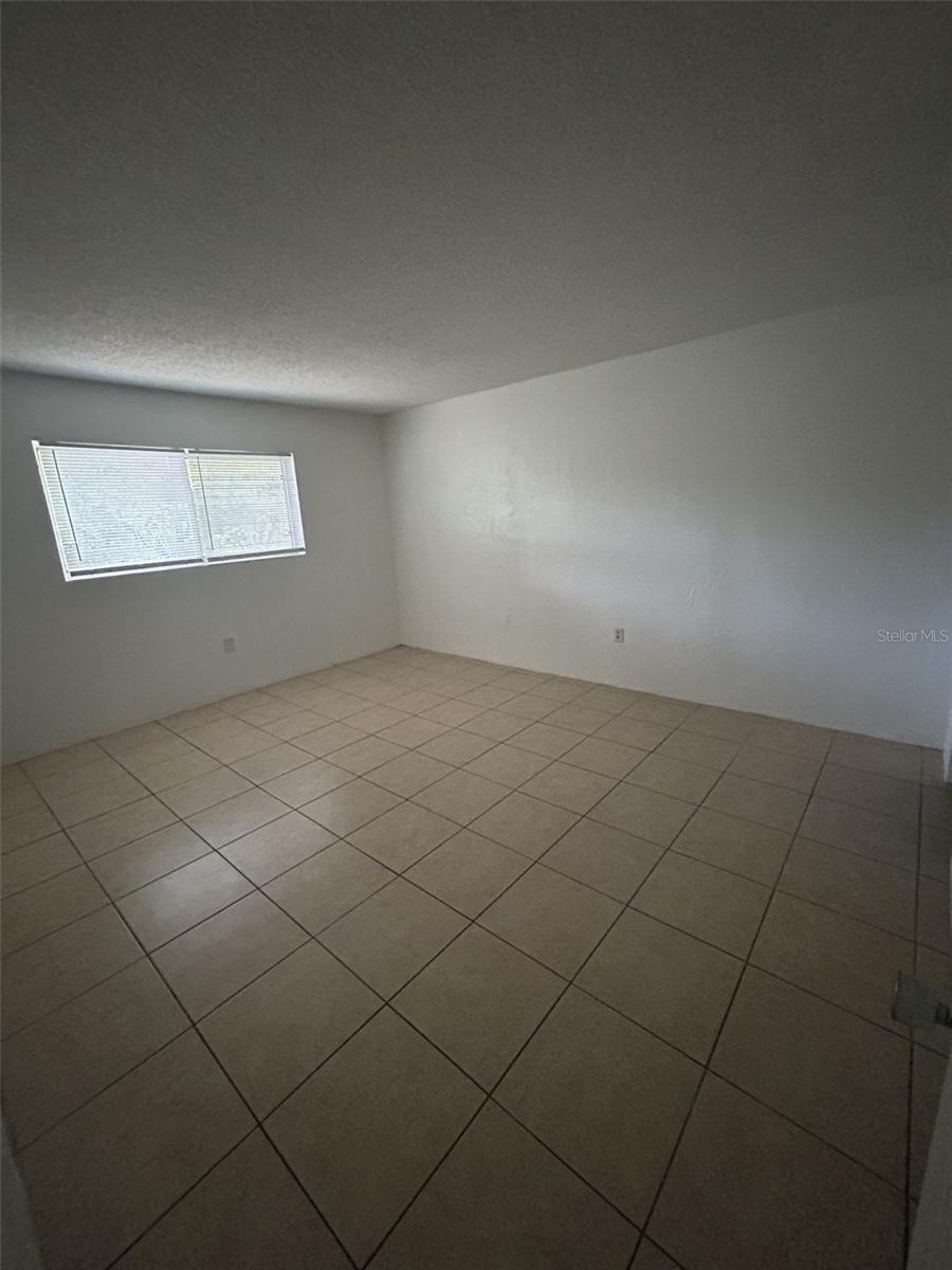 1216 KENNEDY RD #16 — photo 11