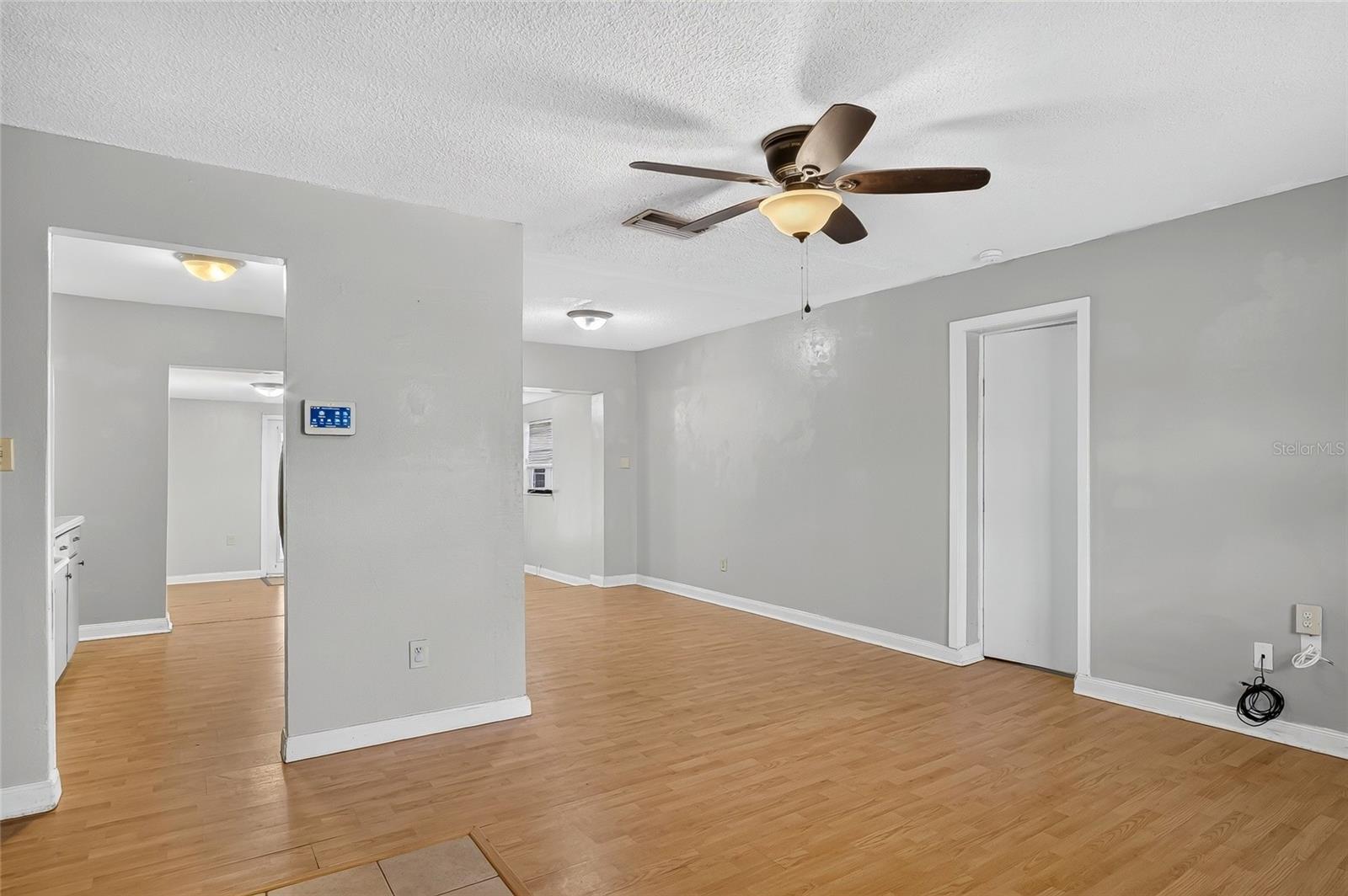 1019 PIONEER DR — photo 7