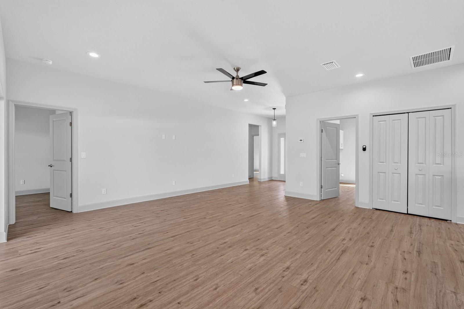 362 OLIVER DR — photo 7
