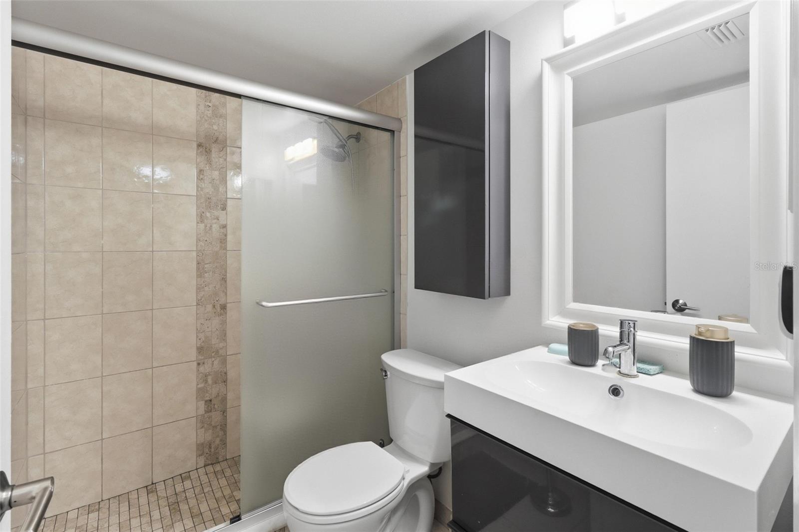 130 JASMINE WOODS CT #7C — photo 11