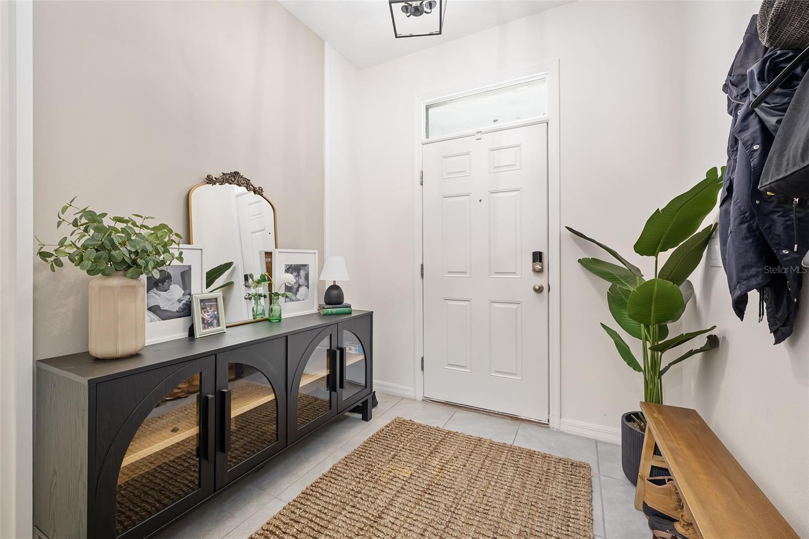 166 REENA DR — photo 3