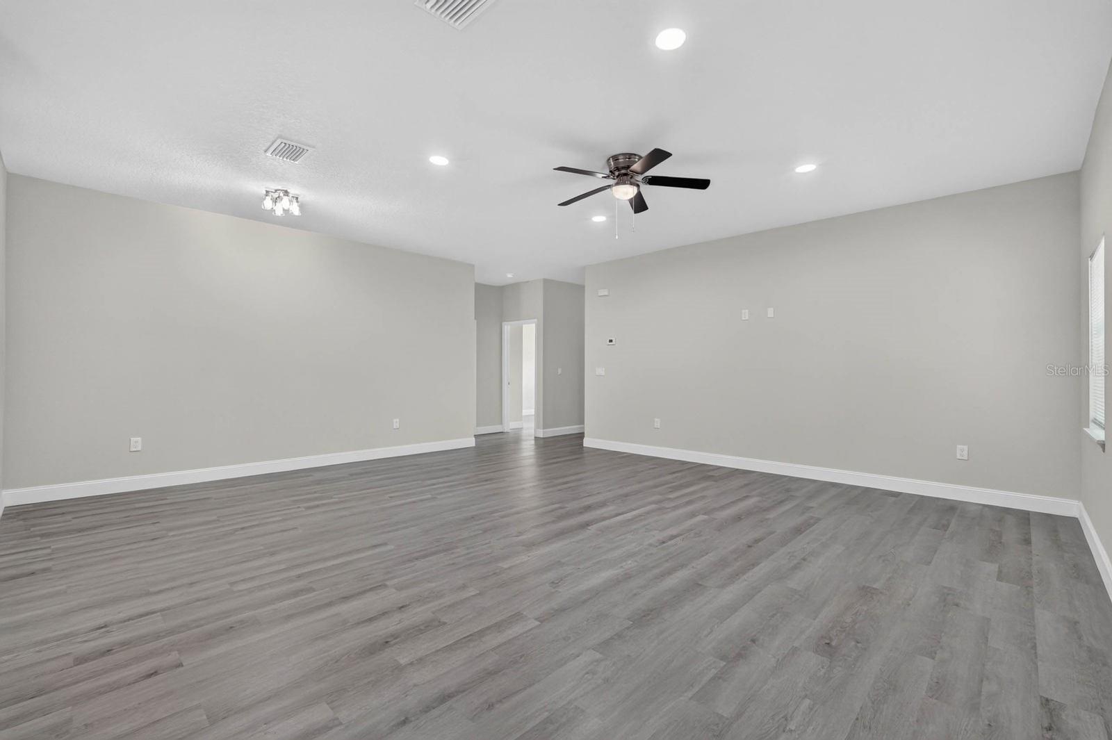 757 INDIANA ST — photo 10