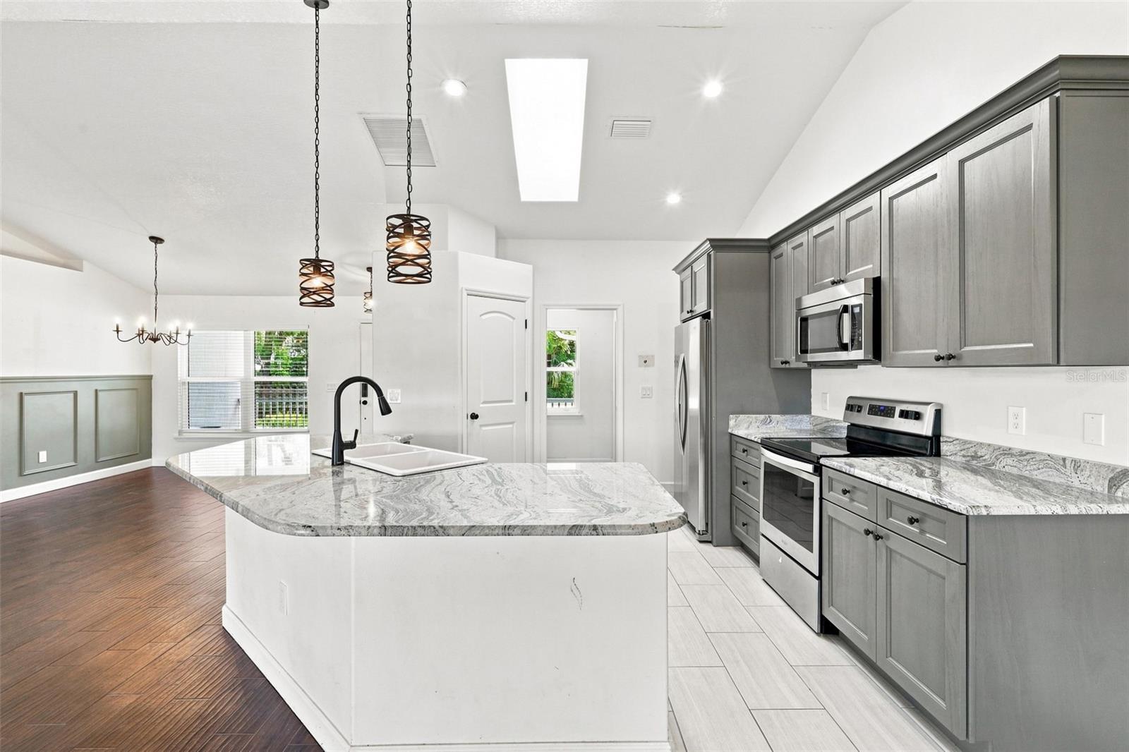 120 FLORIDANA RD — photo 9