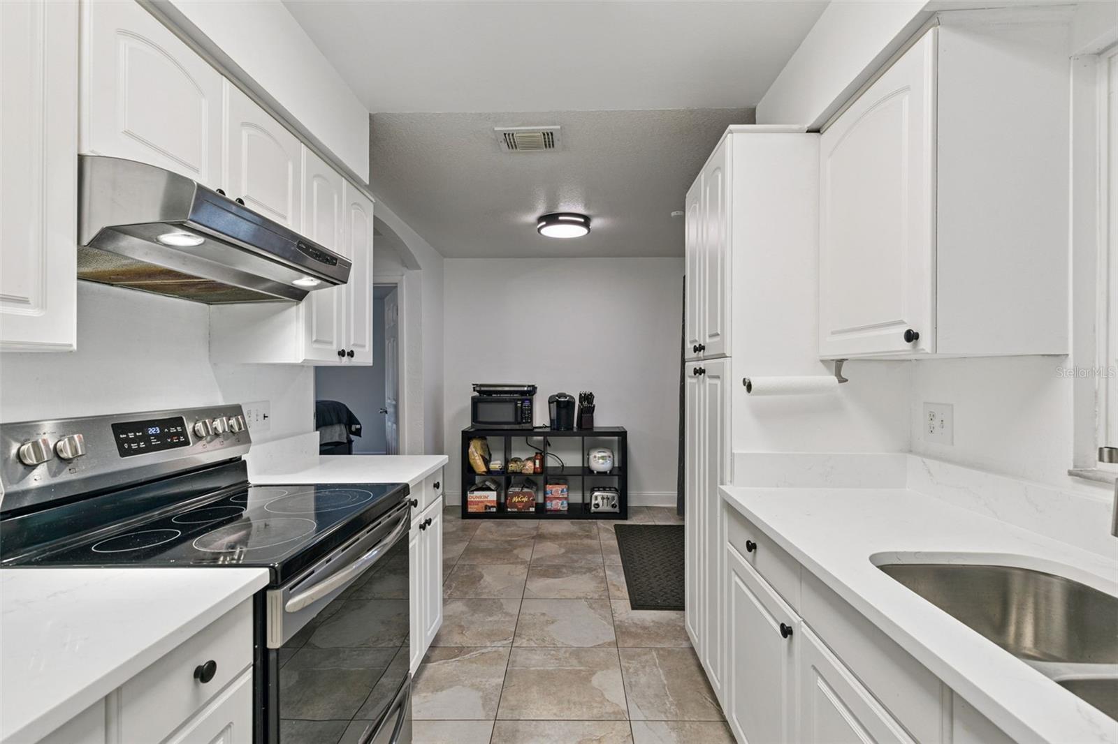 104 LA COSTA CT — photo 8