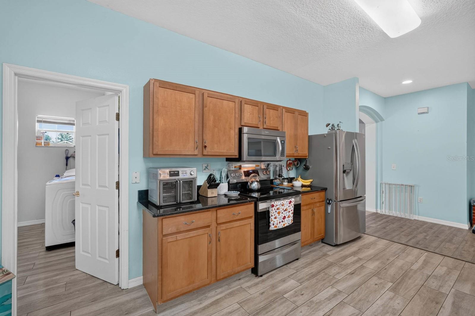 20 ROYAL PALM LN — photo 12