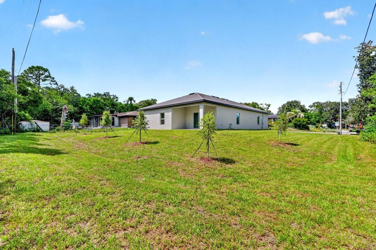 1355 INDIAN ROCK CT — photo 4