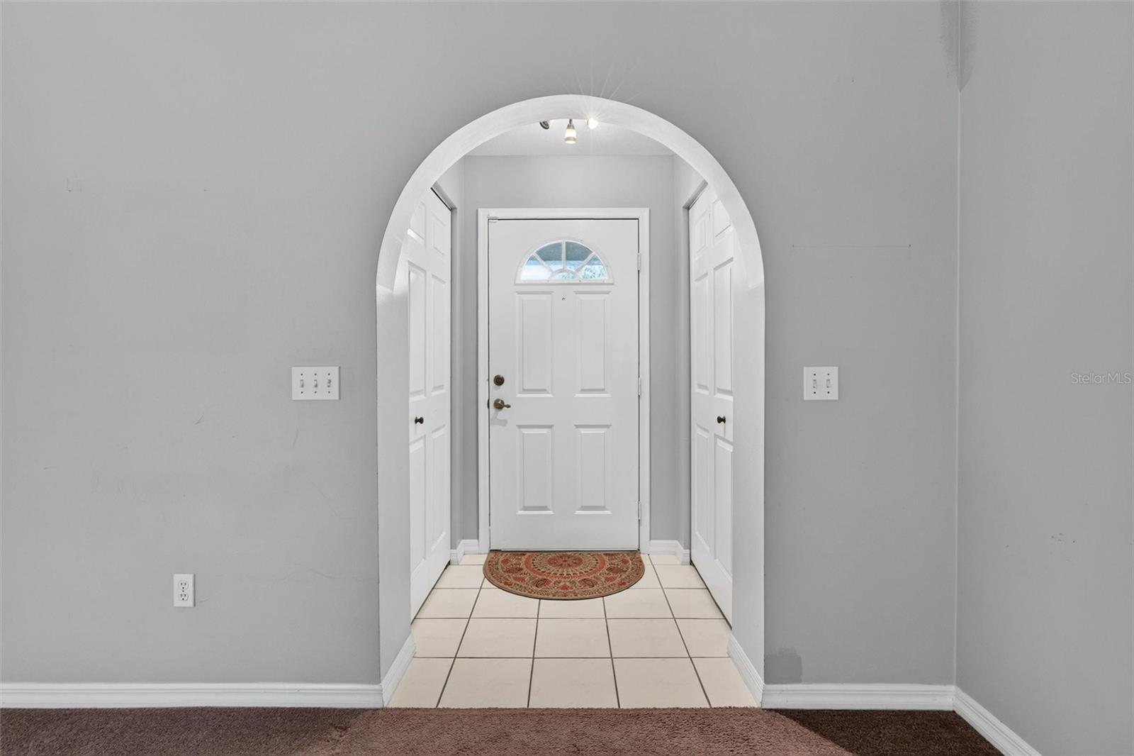 9 CHINA MOON DR — photo 4
