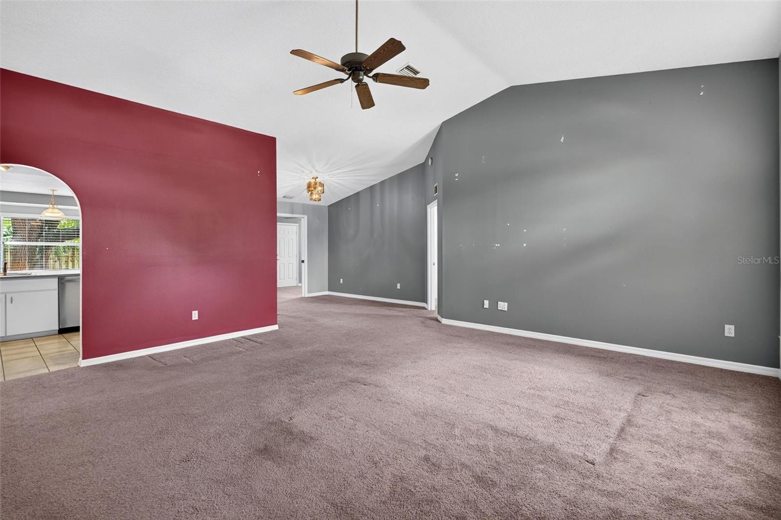 9 CHINA MOON DR — photo 6