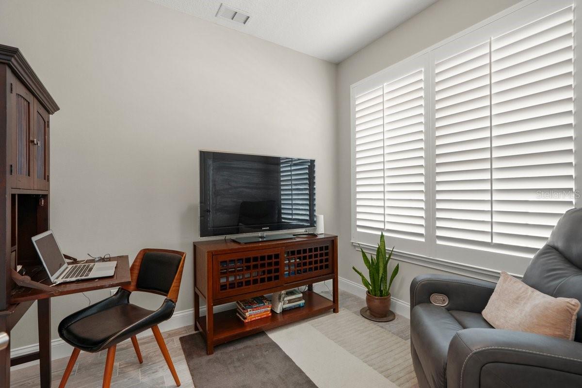 8 HAWK ROOST CT — photo 11