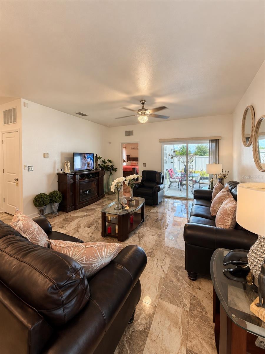 3512 FERNANDA DR — photo 9