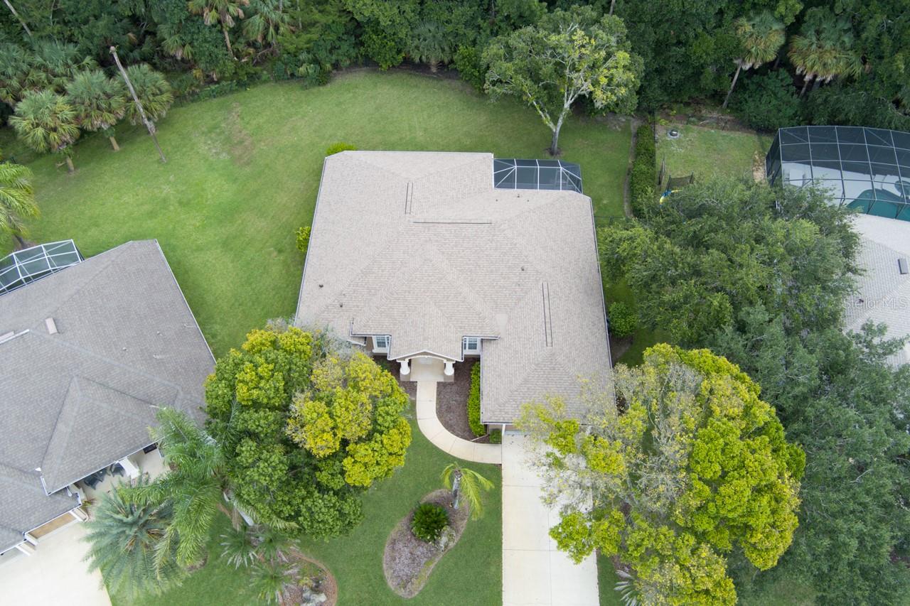 19 WATERBLUFF DR — photo 3