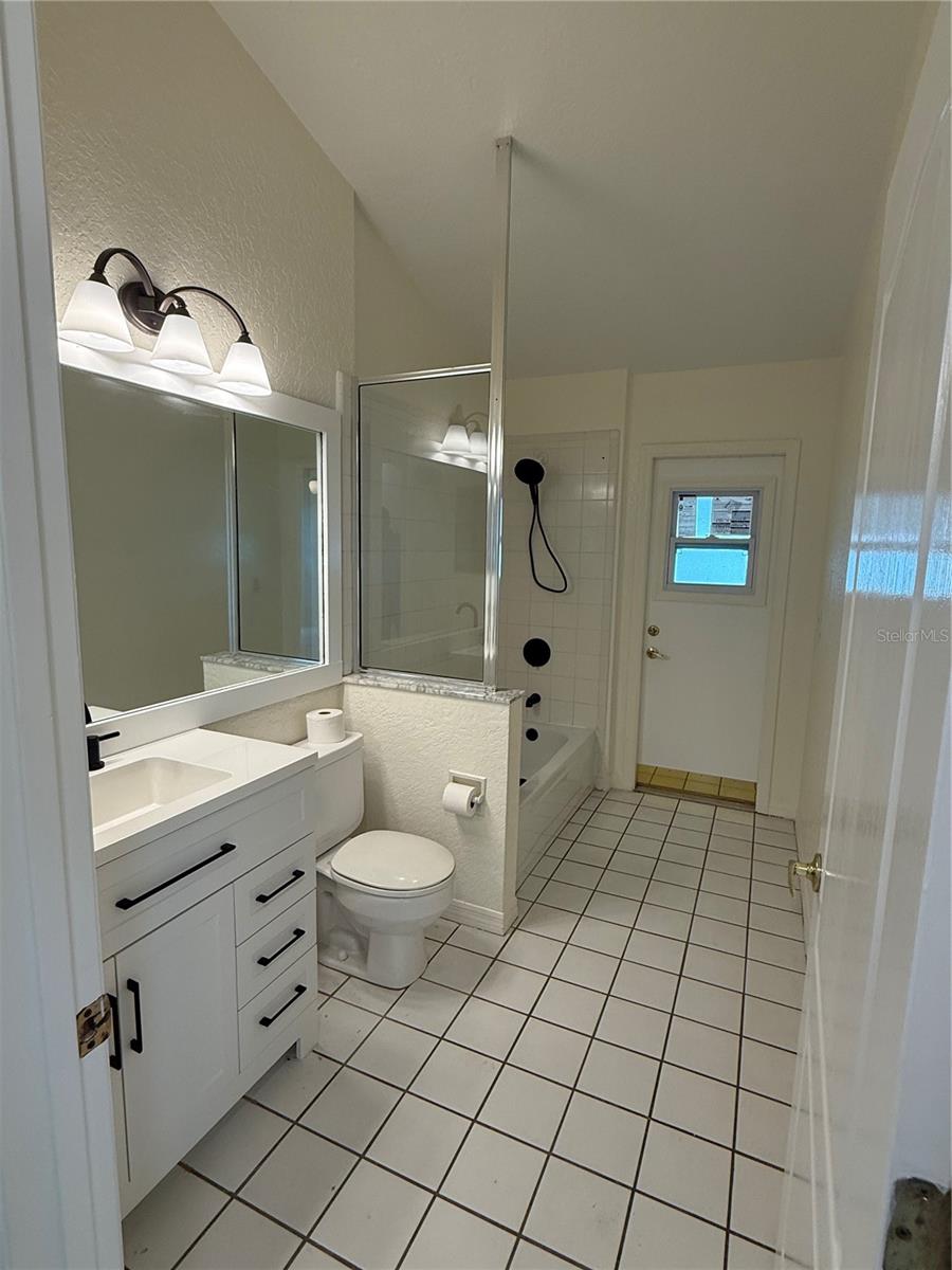 12613 SUMMER TREE CT — photo 11
