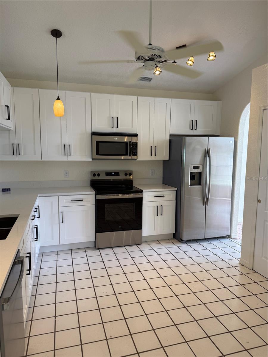 12613 SUMMER TREE CT — photo 3