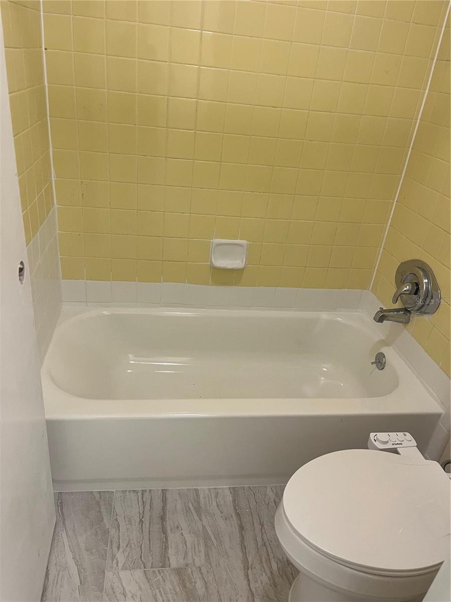 234 KRIDER RD — photo 4