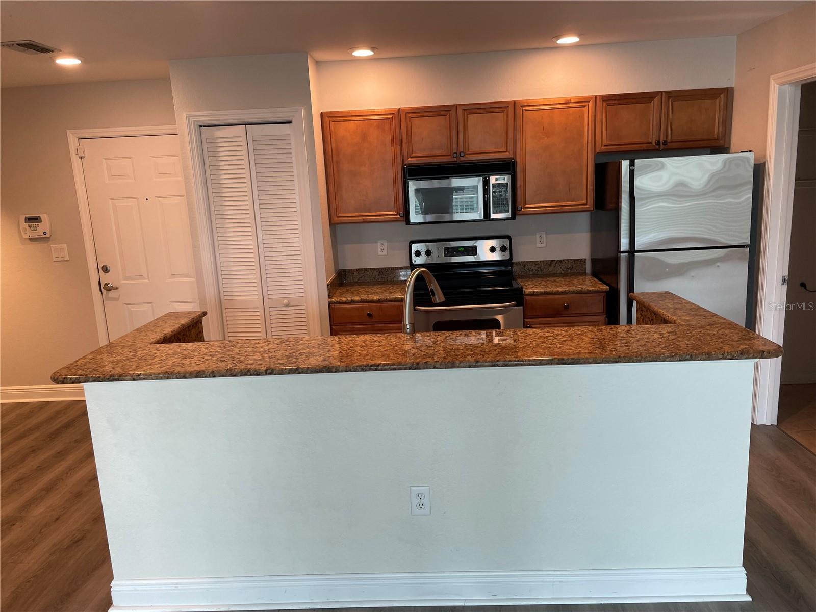 700 HARBOUR ISLAND BLVD. #307 — photo 5